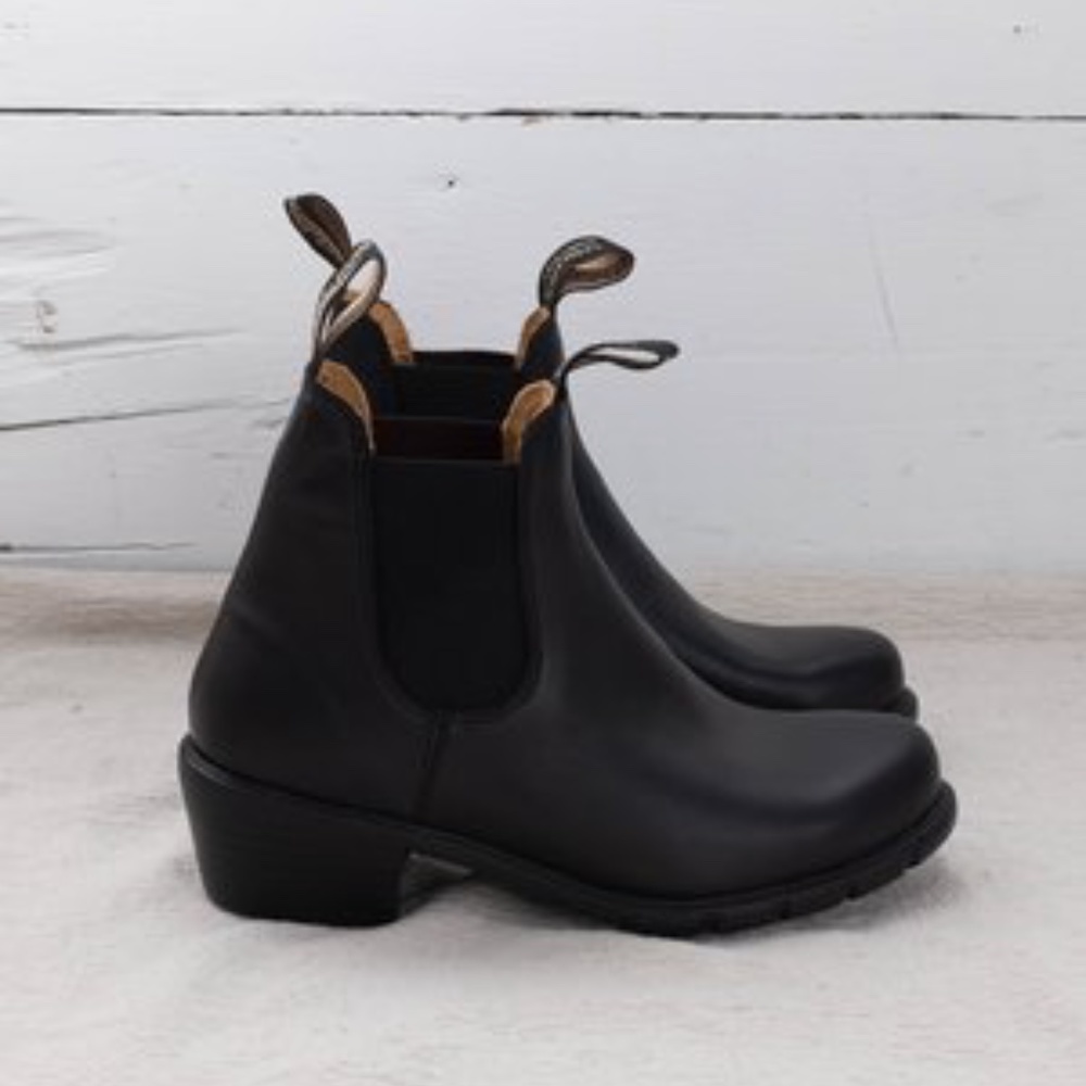 Blundstone | #1671 Women's Leather Chelsea Boots